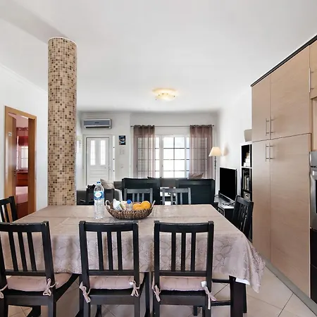 Ideal Villa