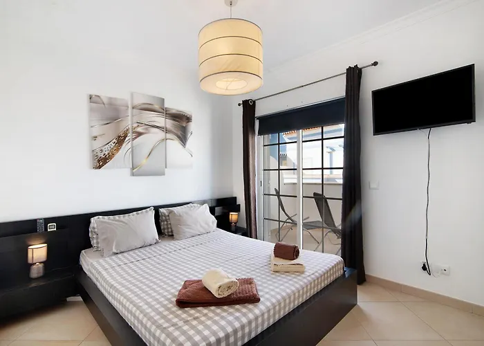 Ideal Villa *