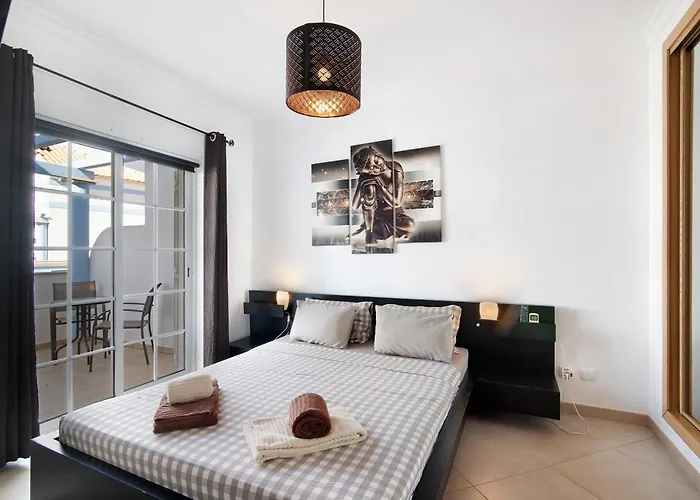 Ideal Villa